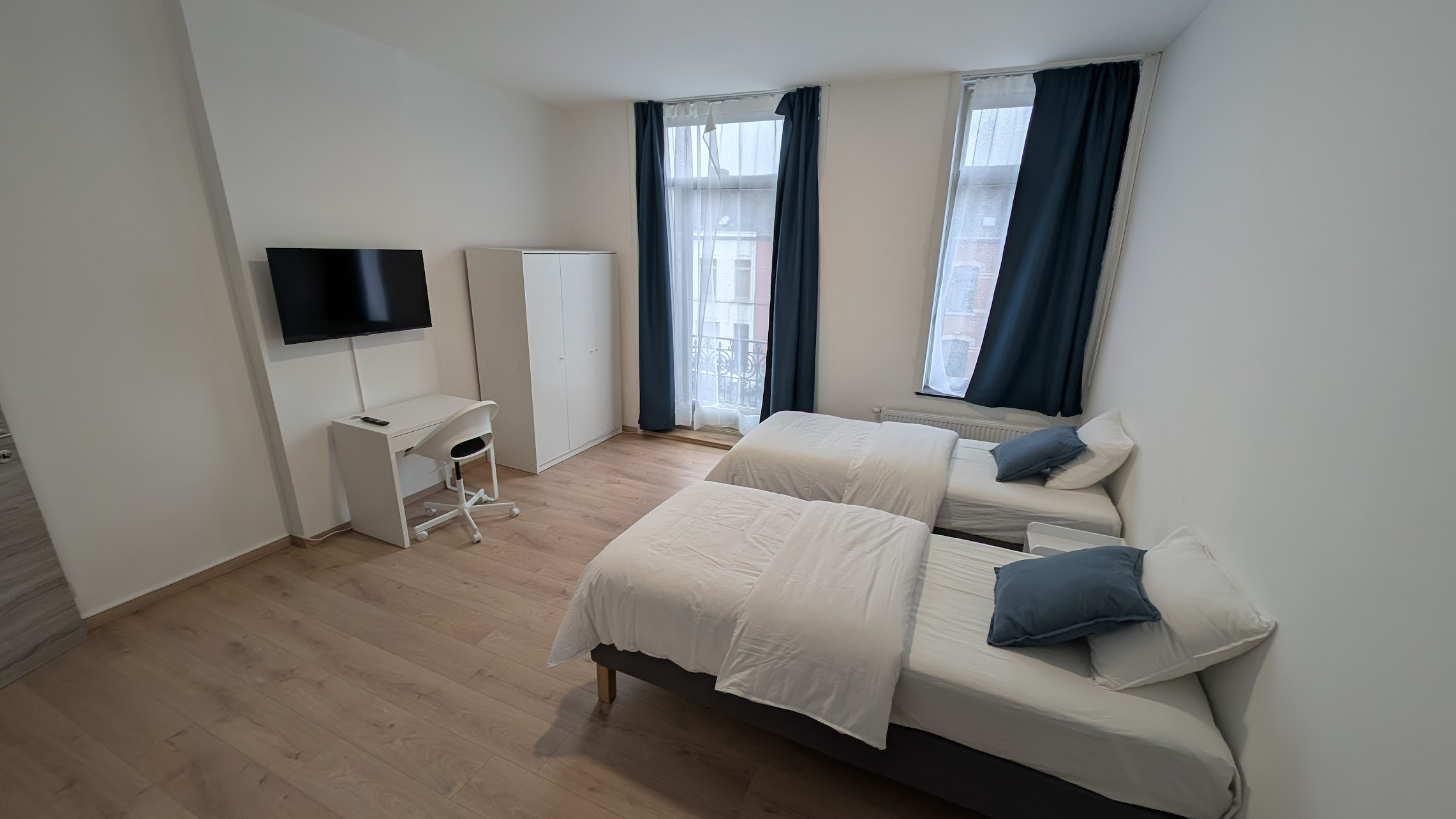 Professional House in Mons, Belgium - 4 bedrooms for 7 persons - Reference M-01 - Image 1